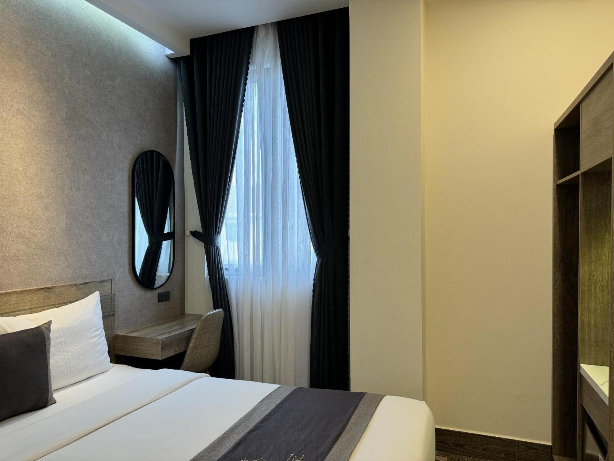 Lion 5 Hotel Can Tho Exterior foto